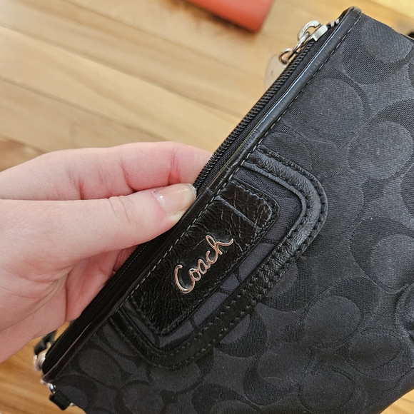 Coach wallet bundle - Picture 3 of 11